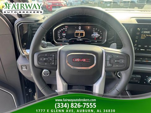 Used 2024 GMC Sierra 1500 SLT w/ SLT Premium Plus Package AWD/4WD image 28
