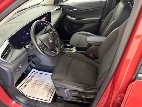 Used 2024 Buick Encore GX Preferred FWD image 17