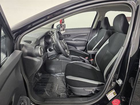 Used 2025 Nissan Versa S w/ Trunk Package FWD image 24