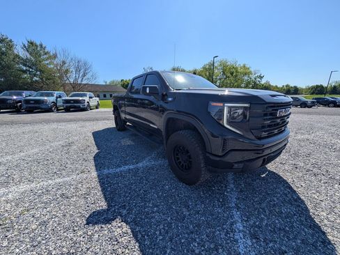 Used 2024 GMC Sierra 1500 Elevation w/ Elevation Premium Package AWD/4WD image 11