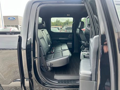 Used 2024 Ford F150 Lariat w/ FX4 Off-Road Package image 19
