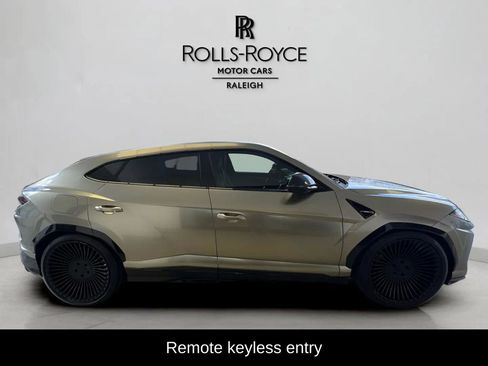 Used 2021 Lamborghini Urus AWD/4WD image 6