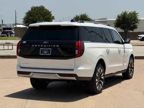 Used 2026 Ford Expedition Max Platinum w/ Driver's Package AWD/4WD image 4