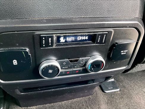 Used 2019 Ford Expedition Max Limited RWD image 38