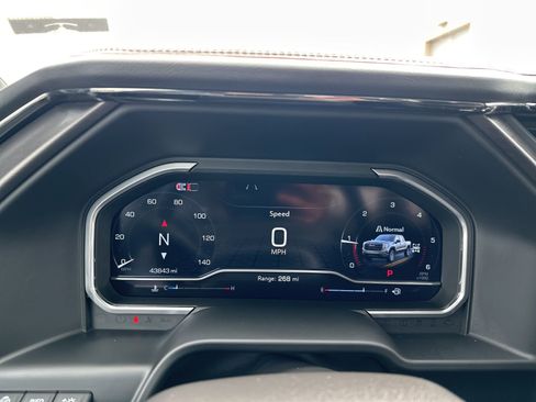 Used 2024 GMC Sierra 1500 AT4 w/ Technology Package image 46