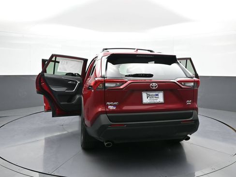 Certified 2025 Toyota RAV4 XLE w/ Convenience Package AWD/4WD image 48