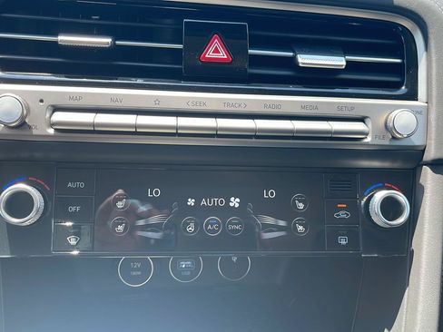 New 2026 Genesis G70 2.5T Prestige AWD/4WD image 27