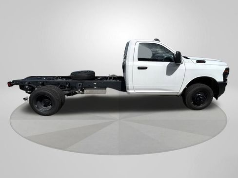 New 2025 RAM 3500 Tradesman image 8