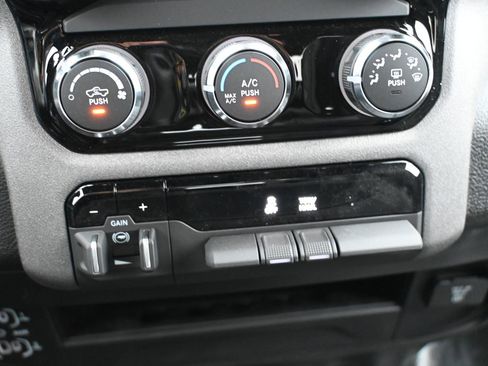 New 2026 RAM 2500 Tradesman w/ Chrome Appearance Group image 18