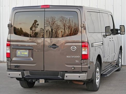 Used 2017 Nissan NV 3500 SL image 45