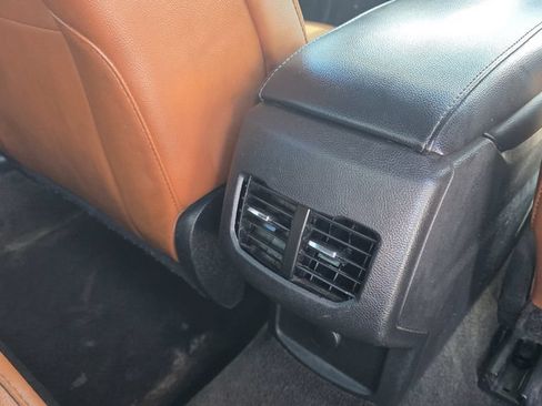 Used 2020 Ford Fusion Titanium FWD image 8