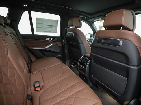 New 2026 BMW X5 xDrive40i w/ Climate Comfort Package AWD/4WD image 26