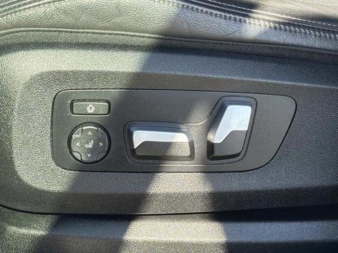 Used 2021 BMW X6 xDrive40i w/ M Sport Package AWD/4WD image 20