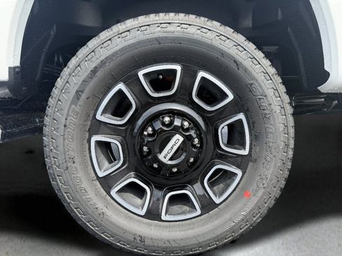 New 2026 Ford F250 Platinum AWD/4WD image 8