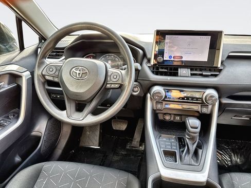 Used 2023 Toyota RAV4 XLE AWD/4WD image 21
