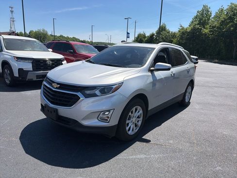 Used 2018 Chevrolet Equinox LT w/ Sun & Infotainment Package image 1