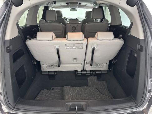 Used 2024 Honda Odyssey Elite image 34