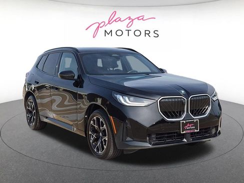 Used 2025 BMW X3 xDrive30i AWD/4WD image 3