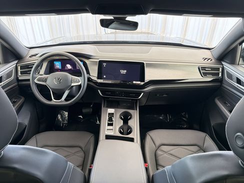 New 2026 Volkswagen Atlas Cross Sport SE AWD/4WD image 16