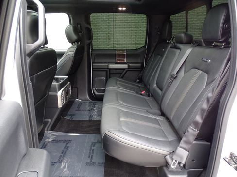 Used 2015 Ford F150 Platinum w/ Equipment Group 701A Luxury AWD/4WD image 25