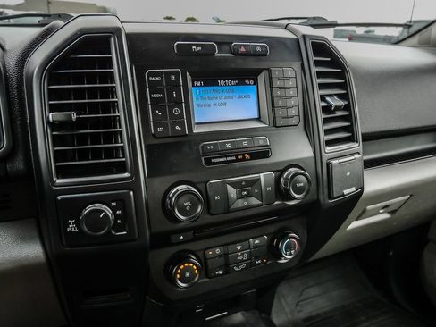 Used 2018 Ford F150 XL w/ Equipment Group 101A Mid AWD/4WD image 22