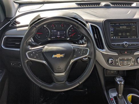 Used 2019 Chevrolet Equinox LT image 13