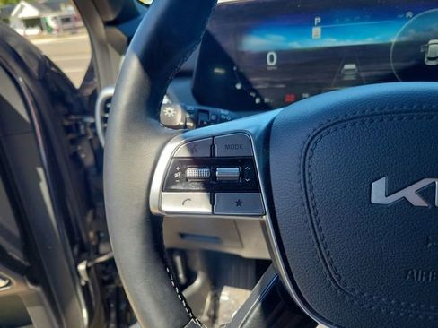 Used 2024 Kia Telluride SX X-Line AWD/4WD image 18