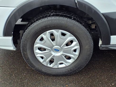 Used 2021 Ford Transit 350 XLT image 23