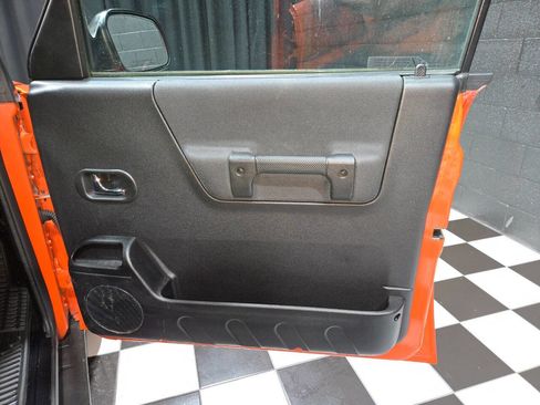 Used 2004 Land Rover Discovery S image 67