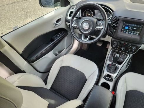 Used 2019 Jeep Compass Latitude w/ Popular Equipment Group image 12