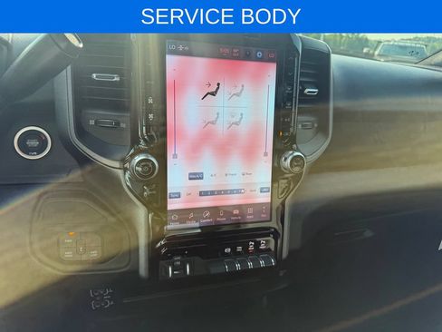 New 2026 RAM 2500 Tradesman AWD/4WD image 11
