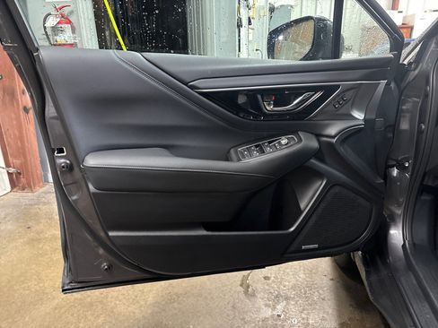 Certified 2025 Subaru Outback Limited image 10