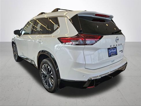 New 2026 Nissan Rogue Platinum image 10