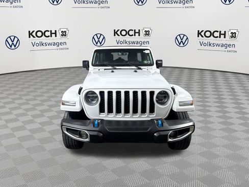 Used 2022 Jeep Wrangler Unlimited Sahara w/ Cold Weather Group image 3