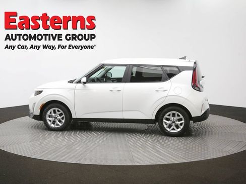 Used 2024 Kia Soul LX w/ Option Group 015 FWD image 60