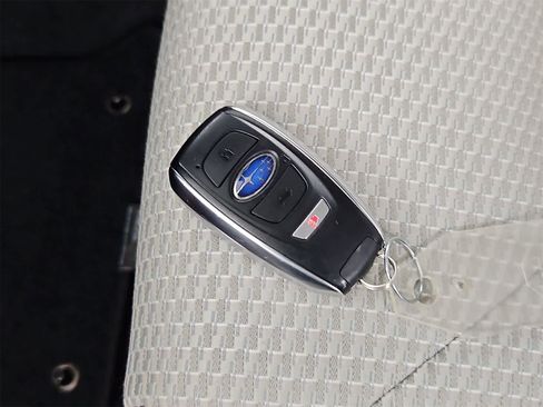 Used 2022 Subaru Forester Premium image 37