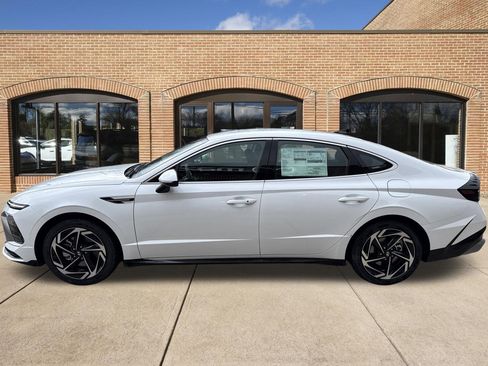 New 2026 Hyundai Sonata SEL image 7