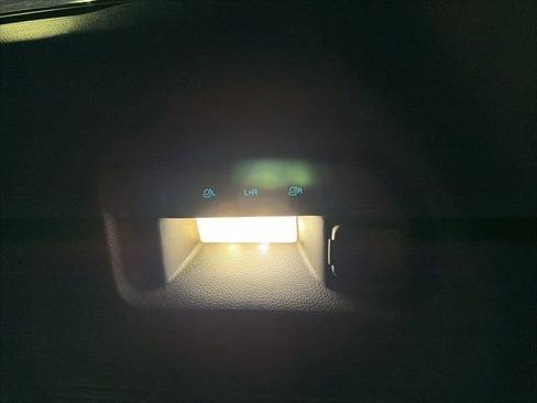 Certified 2022 Ford Explorer Limited w/ Limited Technology Package image 13