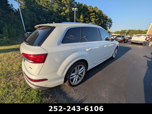 Used 2025 Audi Q7 3.0T Premium Plus w/ Premium Plus Package AWD/4WD image 3