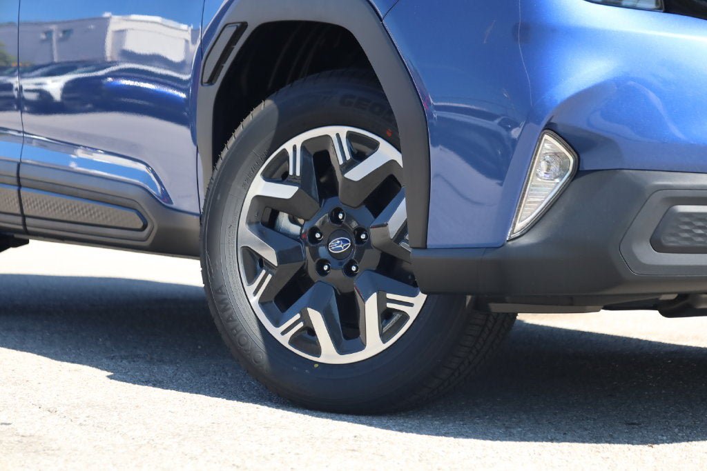 New 2026 Subaru Forester Premium AWD/4WD image 2