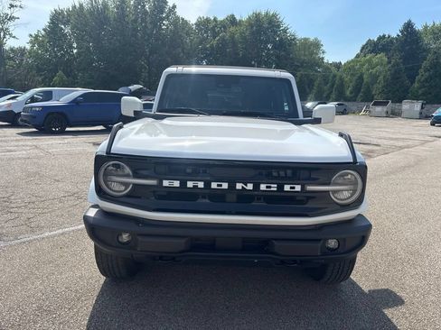Used 2022 Ford Bronco Outer Banks AWD/4WD image 10