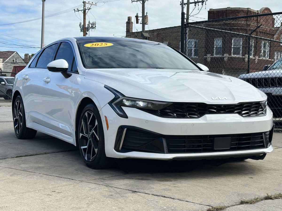 Used 2025 Kia K5 EX FWD image 3
