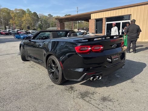 Used 2024 Chevrolet Camaro LT w/ Technology Package image 2