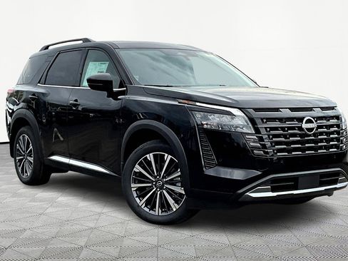 New 2026 Nissan Pathfinder Platinum AWD/4WD image 3