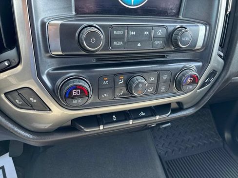 Used 2019 Chevrolet Silverado 2500 LT w/ LT Convenience Package AWD/4WD image 26