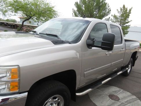 Used 2008 Chevrolet Silverado 2500 LTZ w/ Safety Package image 8