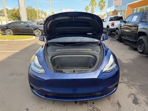 Used 2022 Tesla Model Y Performance image 13