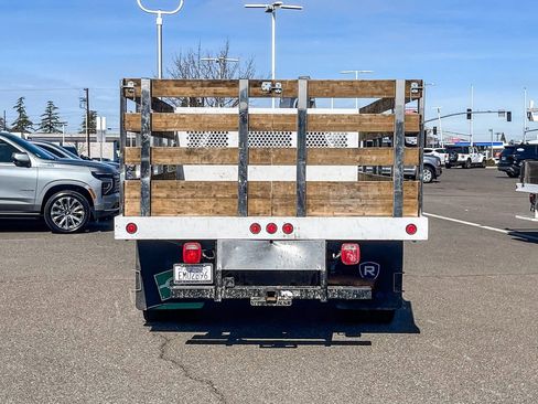 Used 2022 Ford F450 XLT image 3