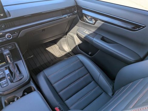 Used 2023 Honda CR-V Sport Touring image 18