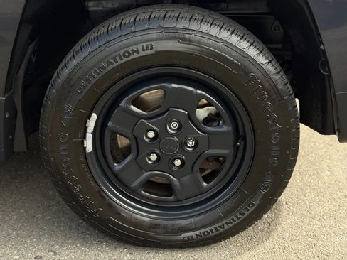 Used 2014 Jeep Patriot Sport w/ Power Value Group image 52